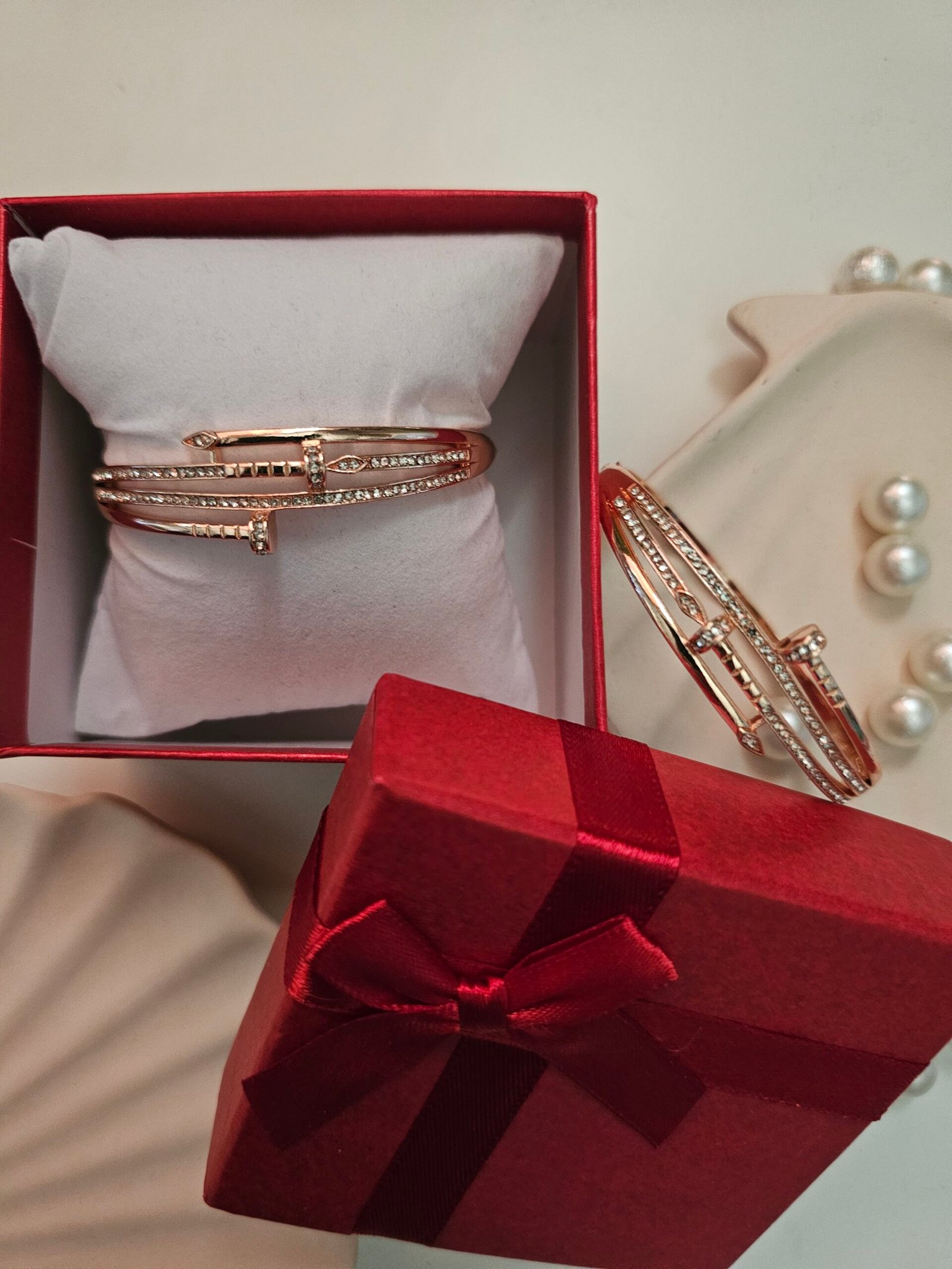 Zircona Double Bent Nail