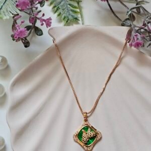 Aristocrat Jewel Pendant